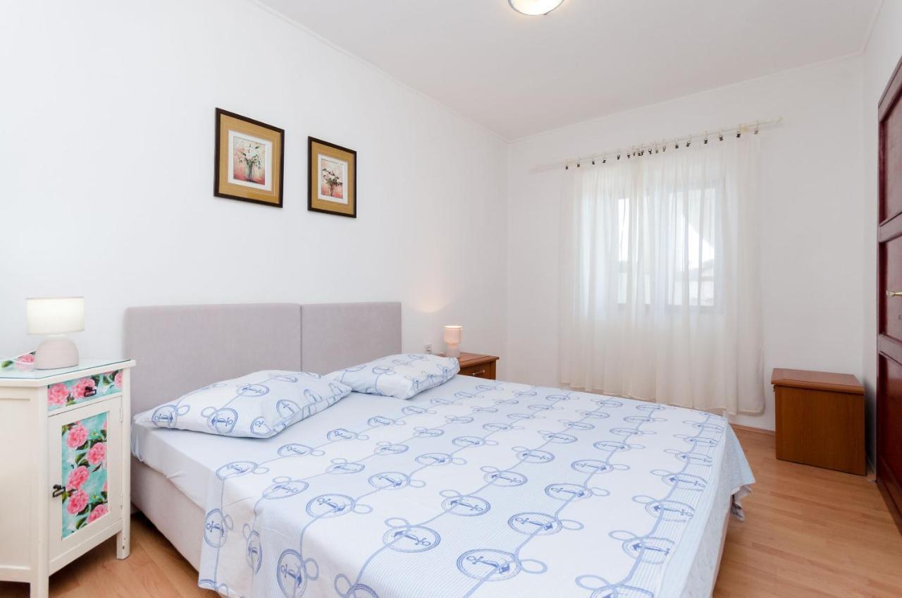 Apartment Goran Нови Винодолски Екстериор снимка