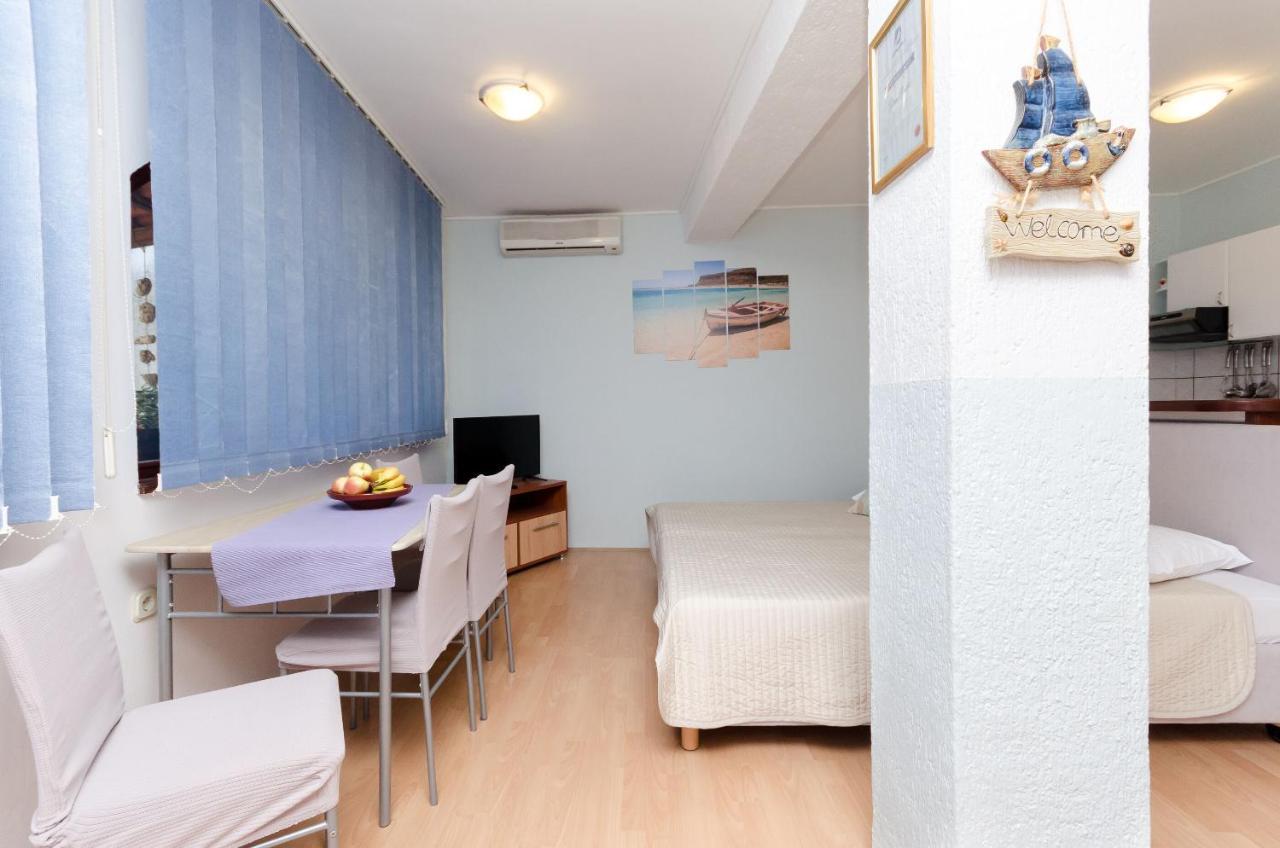 Apartment Goran Нови Винодолски Екстериор снимка